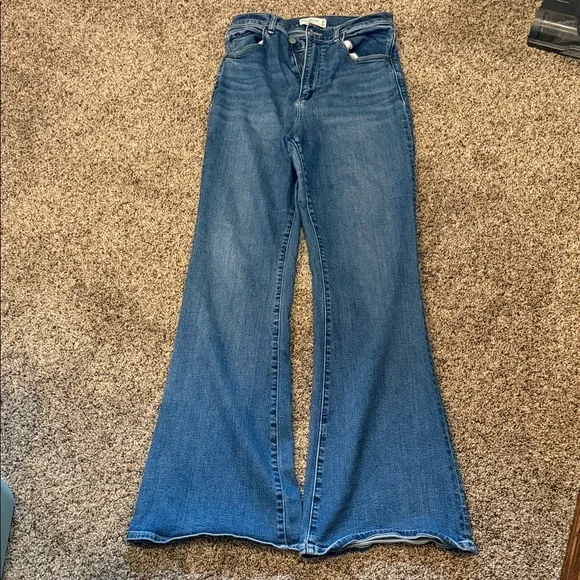 Abercrombie & Fitch Classic 8L High Rise Flare - Picture 1 of 4